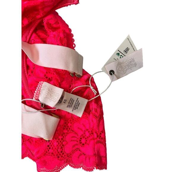 NWT We are HAH!Bust A Move Bustier In haht Lava Lace Underwire Corset Pink Small - Picture 5 of 6